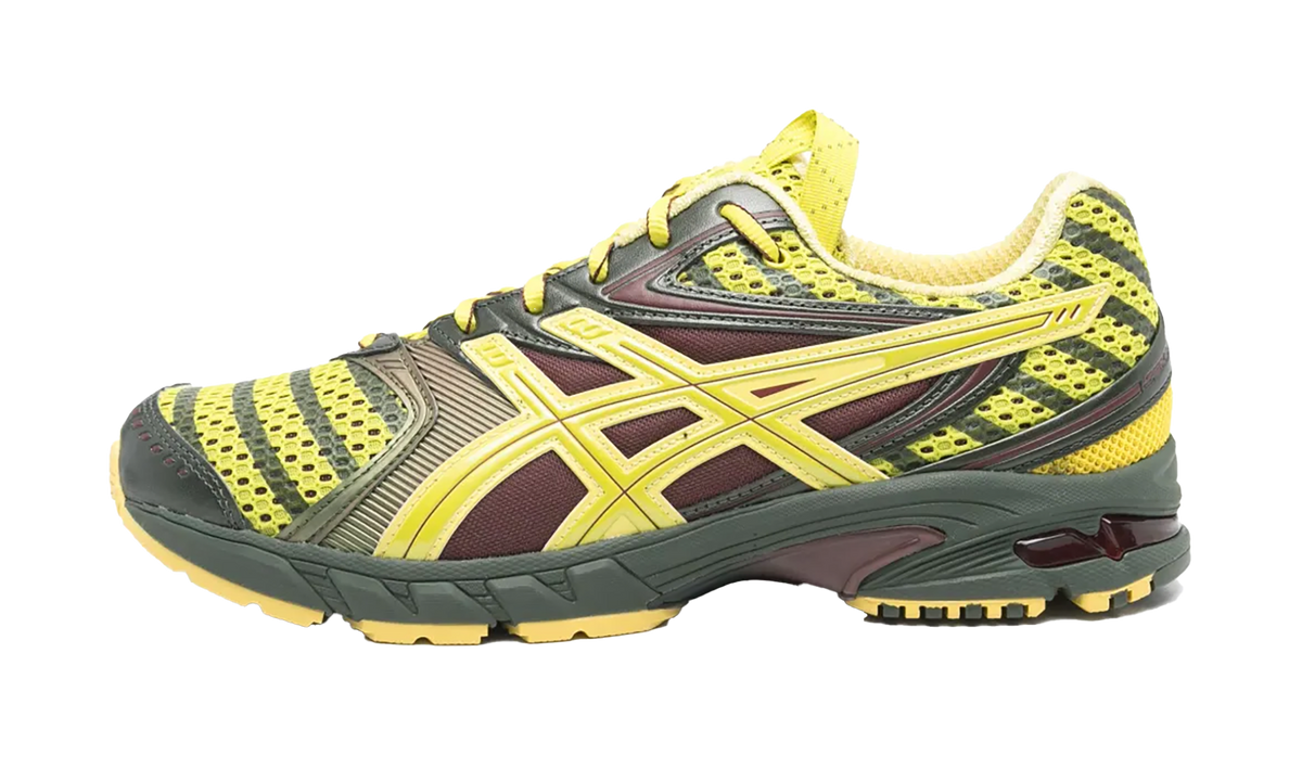 GEL-DS Trainer 14 "Kiko Kostadinov - Dark Mustard/Truffle Grey" 1203A606 750