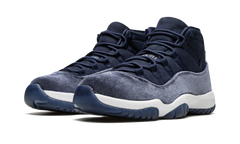 AIR JORDAN 11 VELVET WMNS "Midnight Navy" AR0715 441