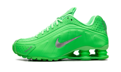 Shox R4 WMNS "Green Strike" HV0839 398