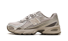 740 "Dockside Timberwolf Sea Salt" U740AS2