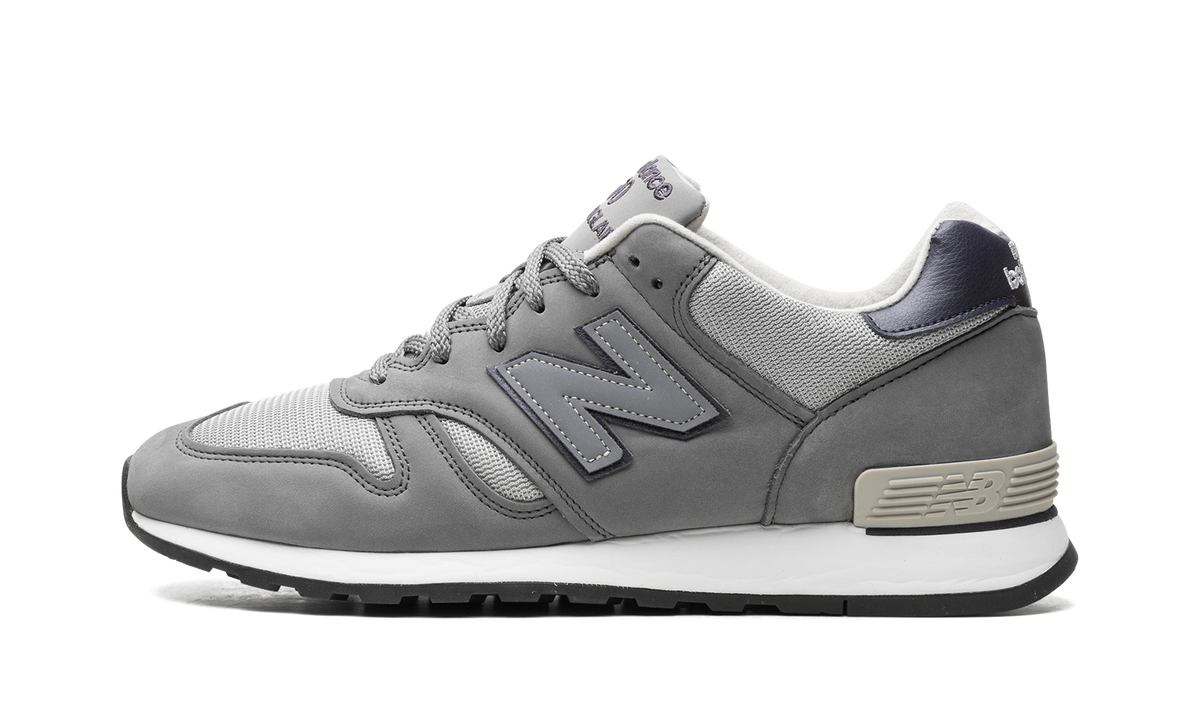 670 "Made in England - Grey" M670GNS