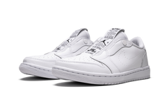 AIR JORDAN 1 RET LO SLIP WMNS "TRIPLE WHITE" AV3918 100