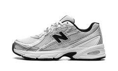 740 "White Silver Metallic Navy" U740NW2