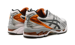 GEL-Kayano 14 "Piquant Orange" 1201A019 109