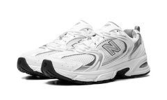 530 "White Silver Metallic" MR530AD