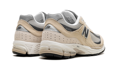 2002R "Sandstone Magnet" M2002RFA
