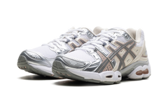 Gel-Nimbus 9 WMNS "White Oatmeal" 1202A278 104