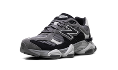 9060 "Black / Casterock" U9060ERA