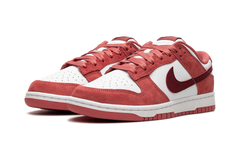 DUNK LOW WMNS "Valentine's Day" FQ7056 100