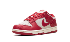 Dunk Low WMNS "Red Roses" HF1986 100