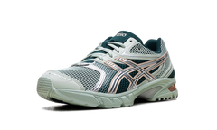 Gel-DS Trainer 14 "Lichen Rock" 1203A607 300
