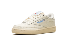 Club C 85 WMNS "Chalk Alabaster" GX3687