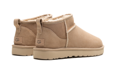 CLASSIC ULTRA MINI WMNS "Sand" 1116109 SAN