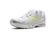 Gel Nimbus 10.1 "Kith - White Pure Silver" 1203A844 100