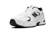 530 "White Black" MR530EWB