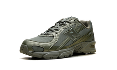 740 "Dark Olive Vine" U740RS2