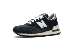 990 v1 "Navy / White" M990NV1