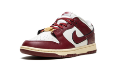 DUNK LOW WMNS "Just Do it - Team Red" DV1160 101