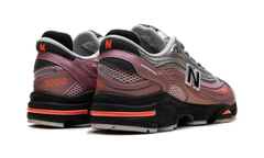 1000 "Pink Metallic Silver" M1000U