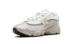 1000 "Grey Cream" M1000MB