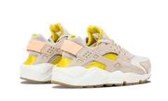 AIR HUARACHE RUN PRM MNS WMNS 683818 002