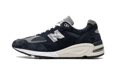 990V2 "Navy/White" M990NB2