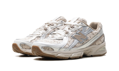 740 "Beige Brown" U740ML2