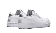 AIR JORDAN 1 RET LO SLIP WMNS "TRIPLE WHITE" AV3918 100