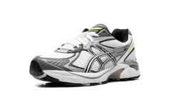 GT-2160 "JJJJound - White/Black" 1203A554 100