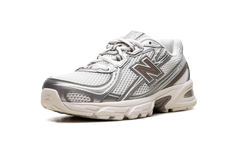740 "Arid Stone" U740MU2
