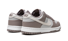 DUNK LOW WMNS "Moon Fossil" FD0792 001