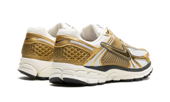 Zoom Vomero 5 WMNS "Metallic Gold" HF7723 001