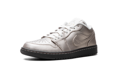 Air Jordan 1 Low SE WMNS "Metallic Zinc" HQ3529 099