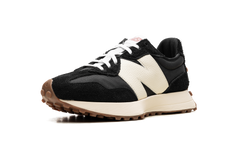 327 WMNS "Black White Gum" WS327BL
